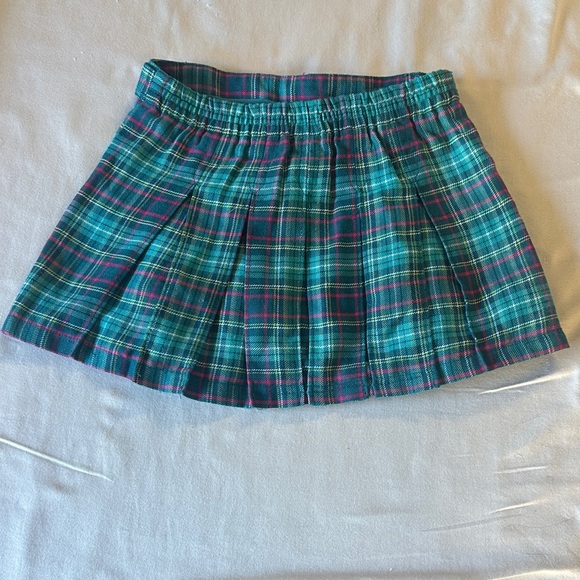 The Children's Place - Green Plaid Skirt - Picture 4 of 5